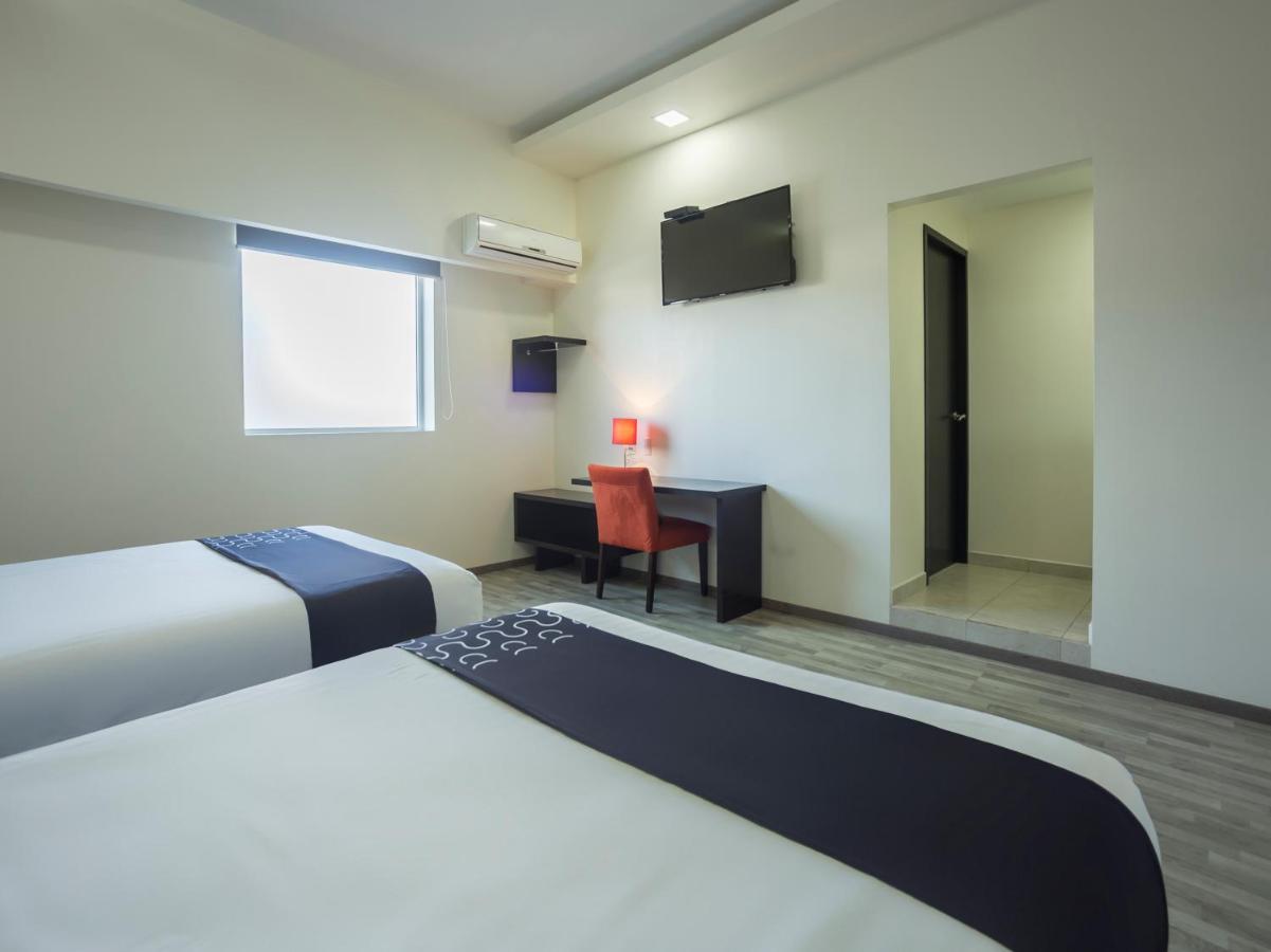 Smart Hotel Monterrey Extérieur photo